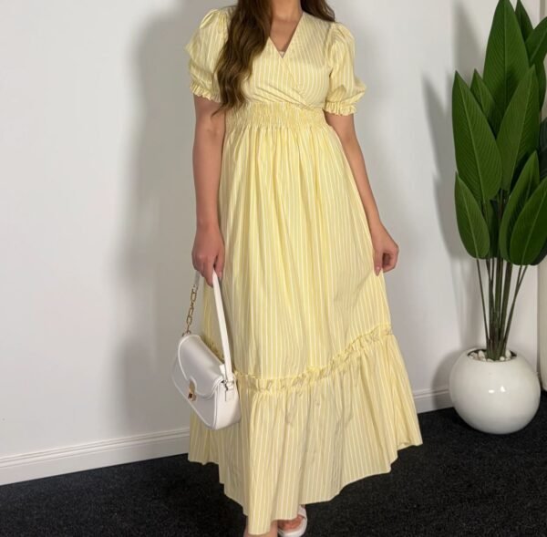 robe chic rayée