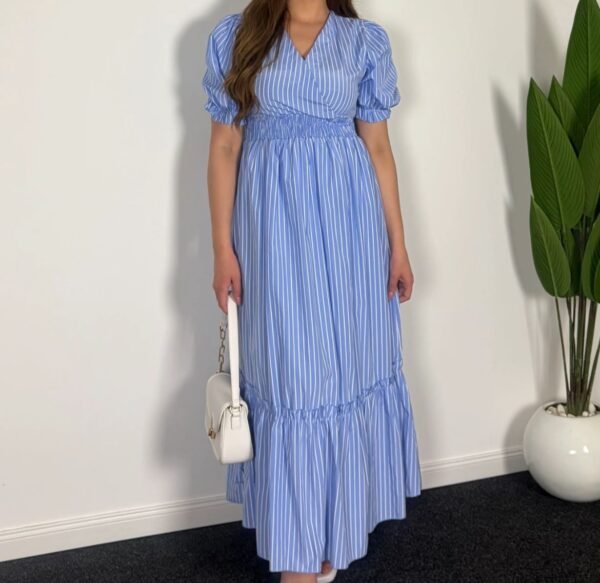 robe chic rayée
