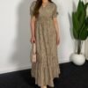 robe chic rayée